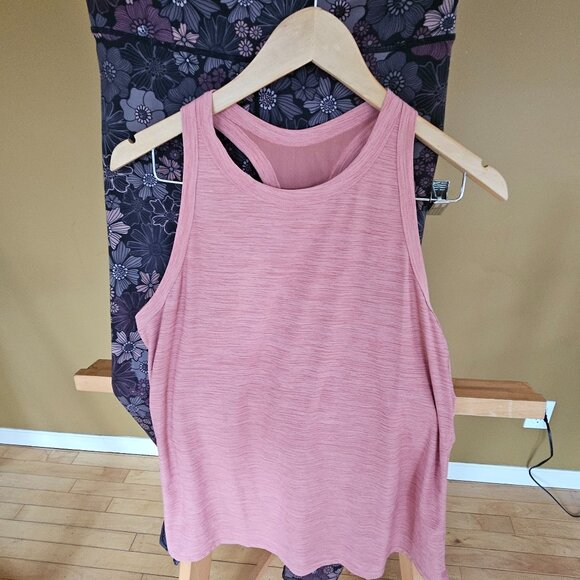 DHARMA BUMS LEGGINGS/OLD NAVY TANK - Picture 3 of 9